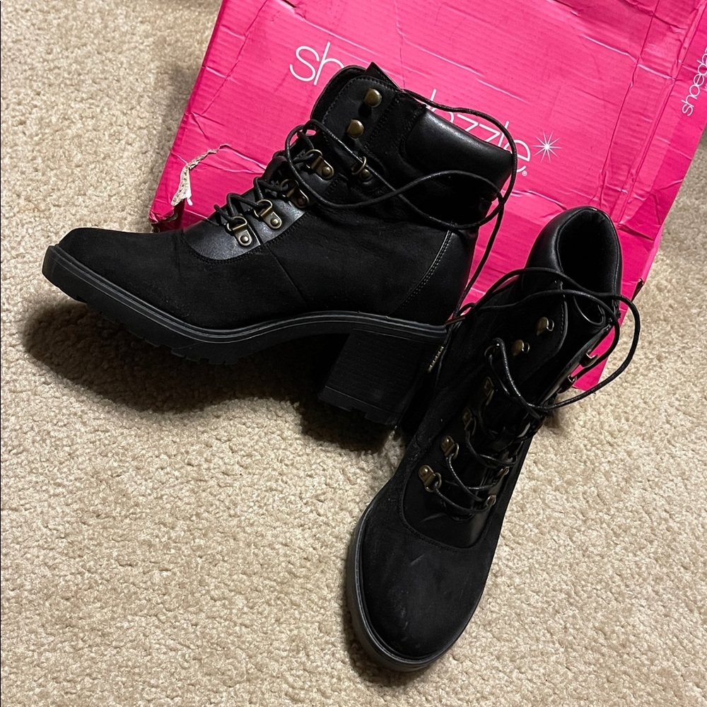 Shoe-dazzle Black Ankle Boots - Picture 3 of 9